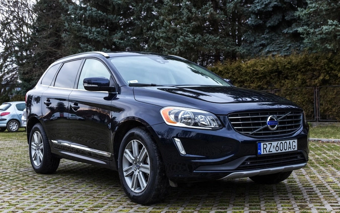 Volvo XC 60 cena 86900 przebieg: 151337, rok produkcji 2016 z Rzeszów małe 667